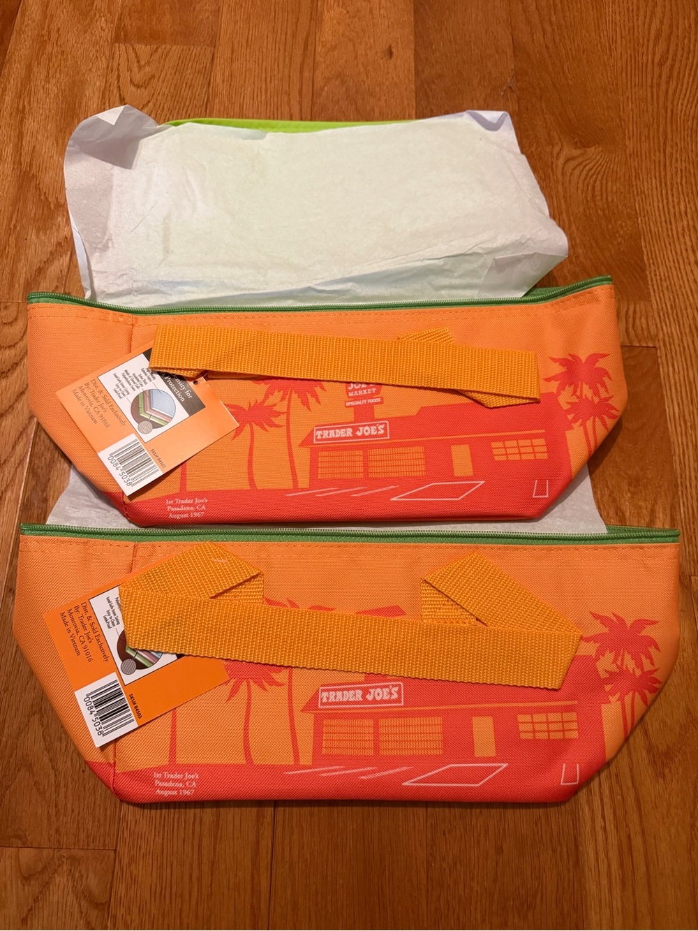 Trader Joe's Limited Edition Mini Insulated Bags (Set of 2) NWT Orange